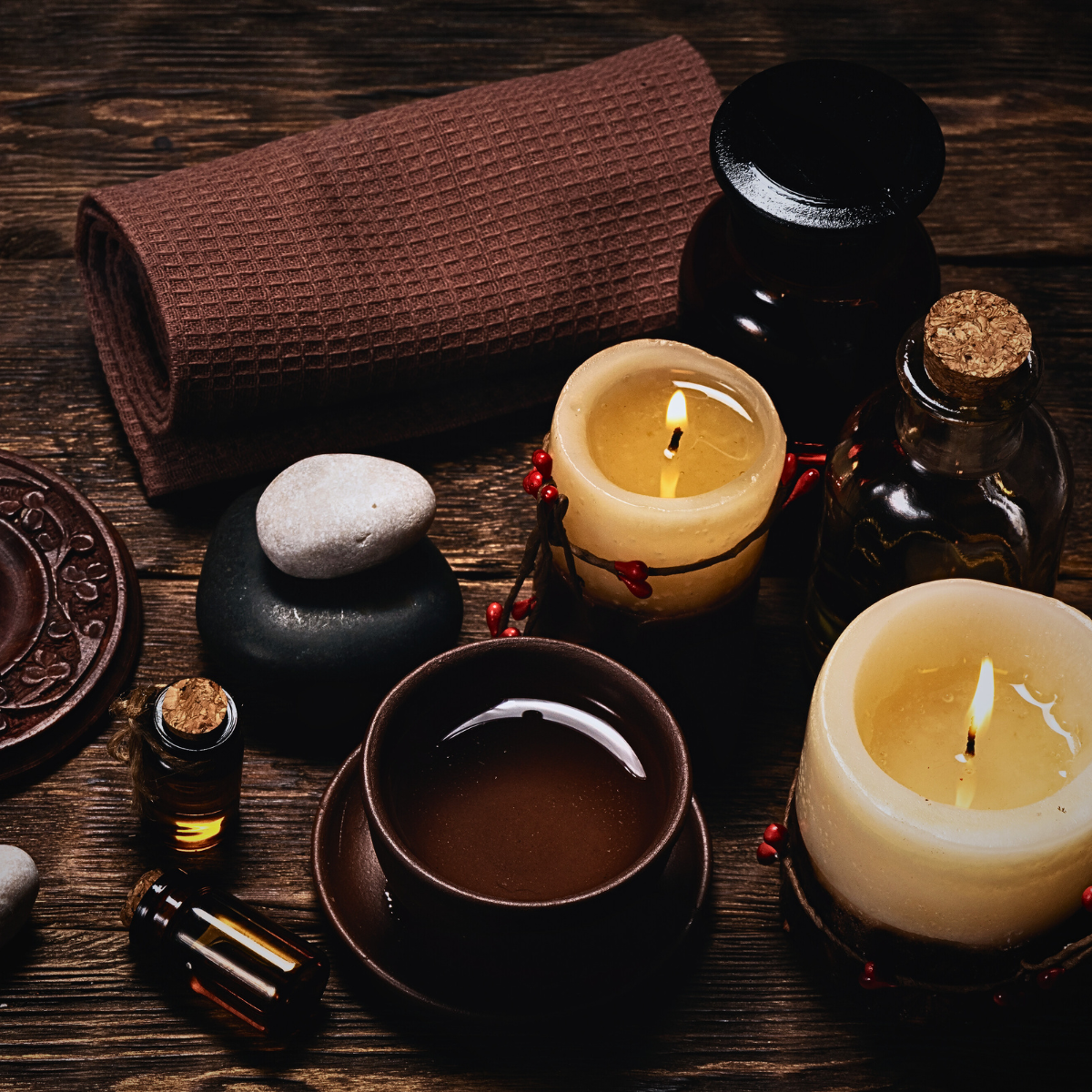 A luxurious display of scented cabdles, votives, and essentail oils from our aromatherapy collection. ©2025 Kandilynns.com